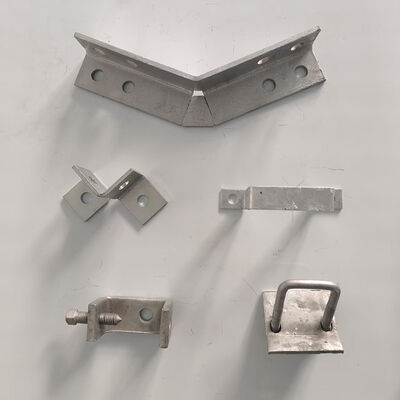 Buen precio Brackets de canal C de varios estilos con superficie galvanizada por sumersión en caliente para uso al aire libre en línea