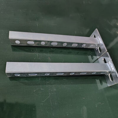 Giá tốt L-Shaped Punched Metal Bracket Galvanized Strut Channel Bracket cho hệ thống treo HVAC & ống trực tuyến